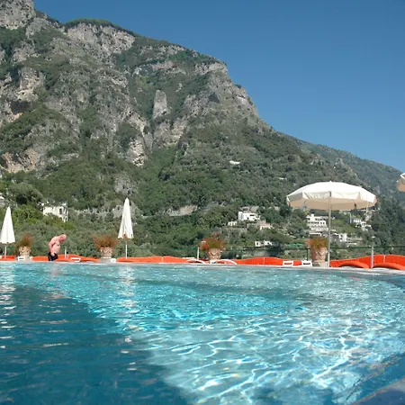 מלון Il San Pietro Di פוזיטנו