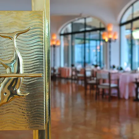 圣彼得波西塔诺酒店 酒店