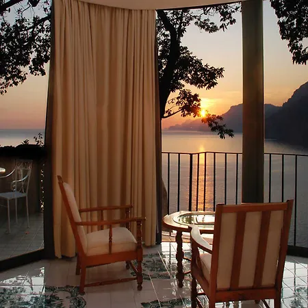 Il San Pietro Di Hotel 5*